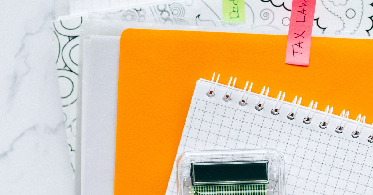 Calculator and organised documents for plan comparison