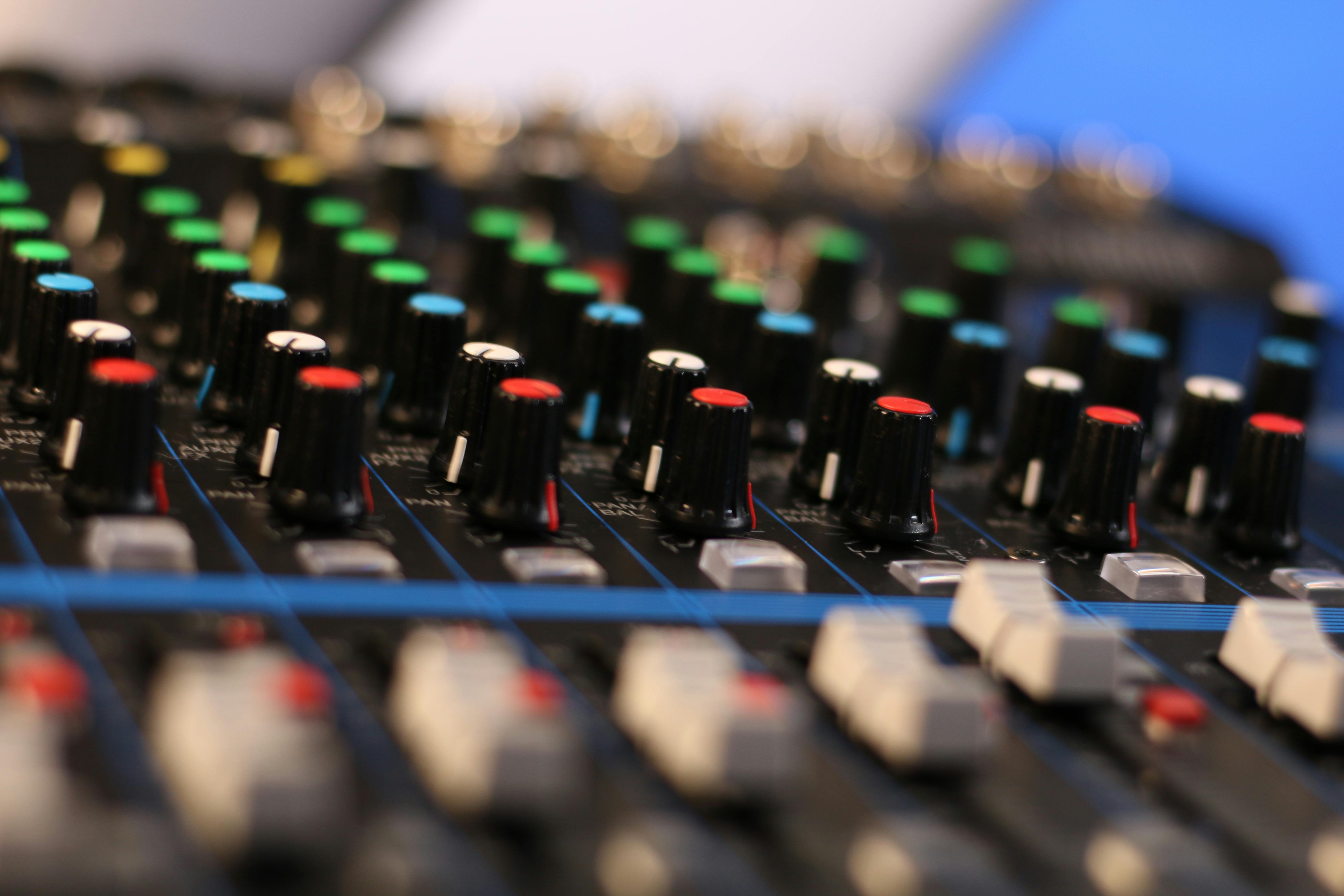 Dynamic E-Commerce Frontend by RudrraServices