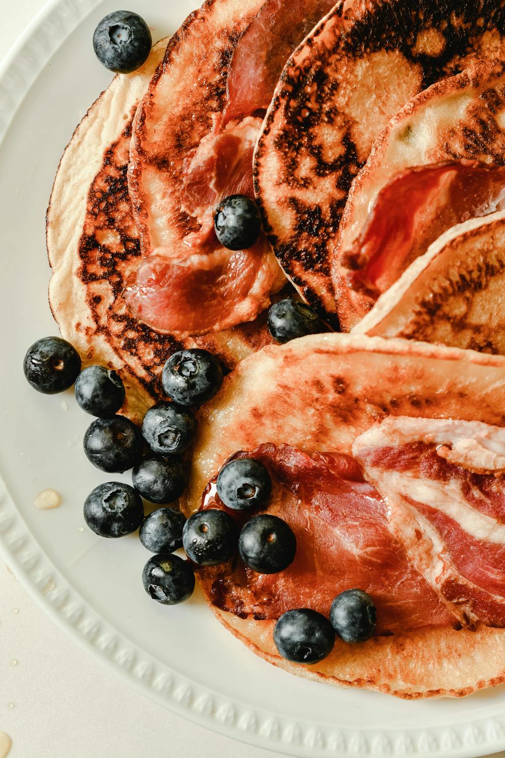 Sweet and Smoky Maple Bacon Baked Beans