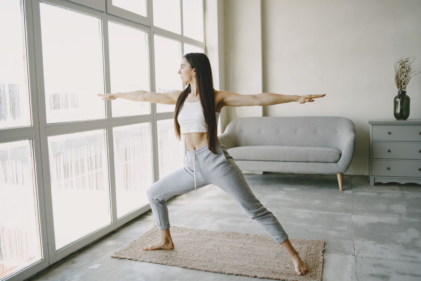 A slow morning flow to wake the body