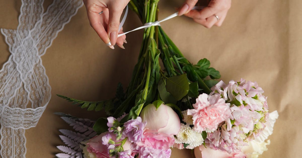 How to tie a wrap around top