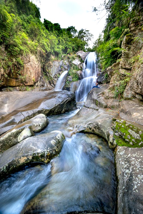 Free Long Exposure of a Beautiful Waterfall  Stock Photo