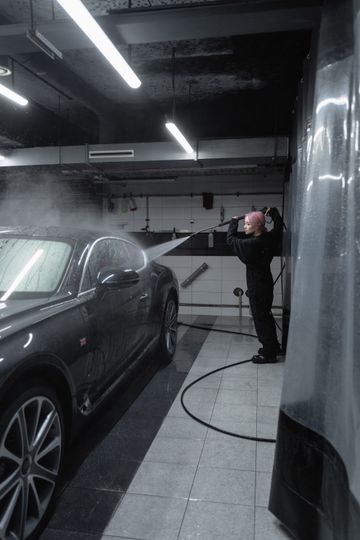 Paint-safe pressure wash