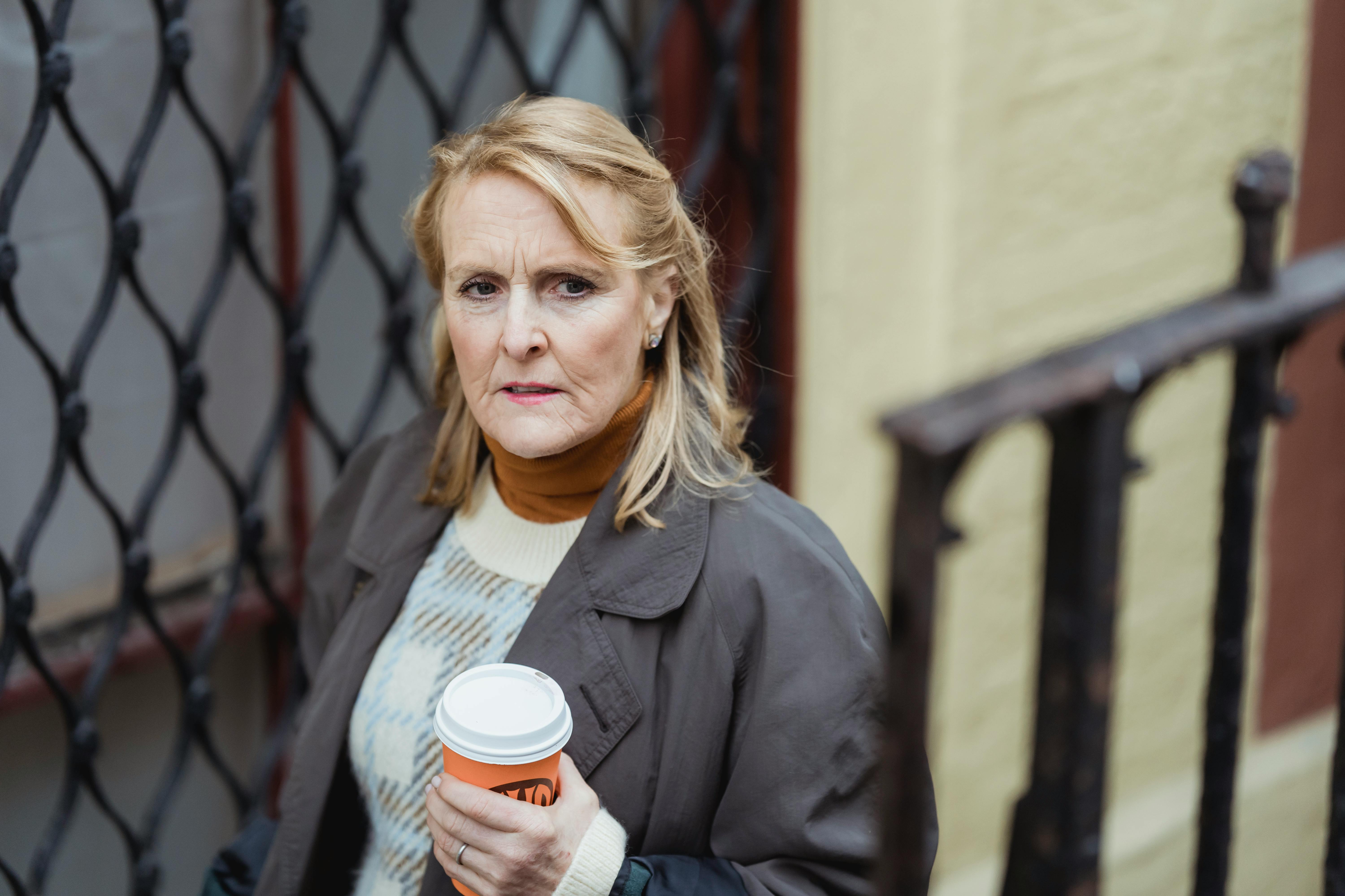 What scent will keep rats away?