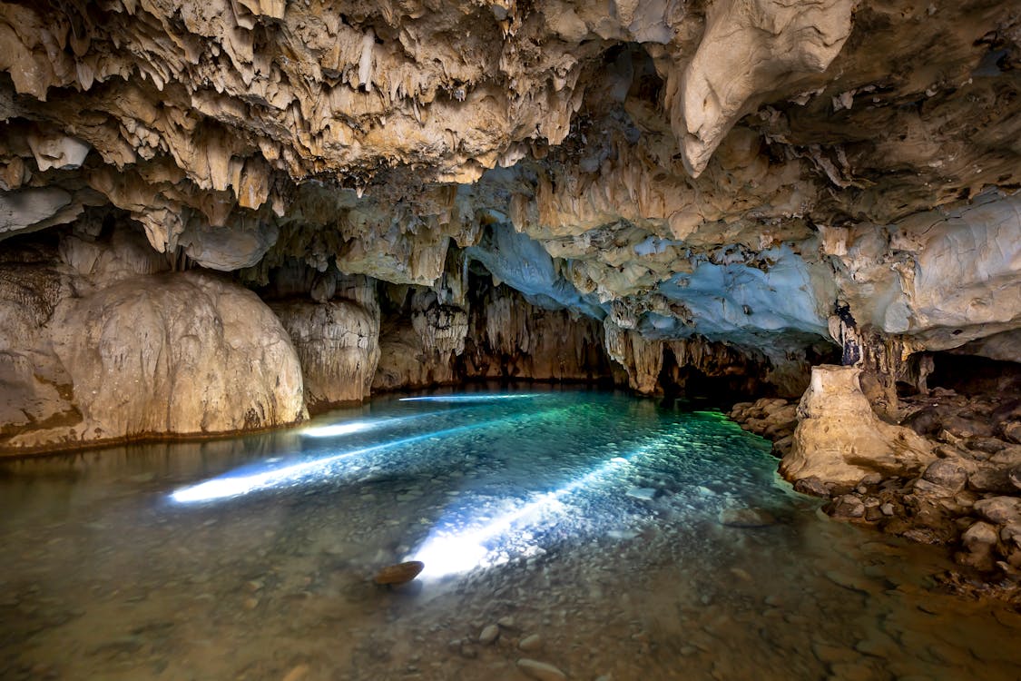 Immagine gratuita di eroso, grotta, lago