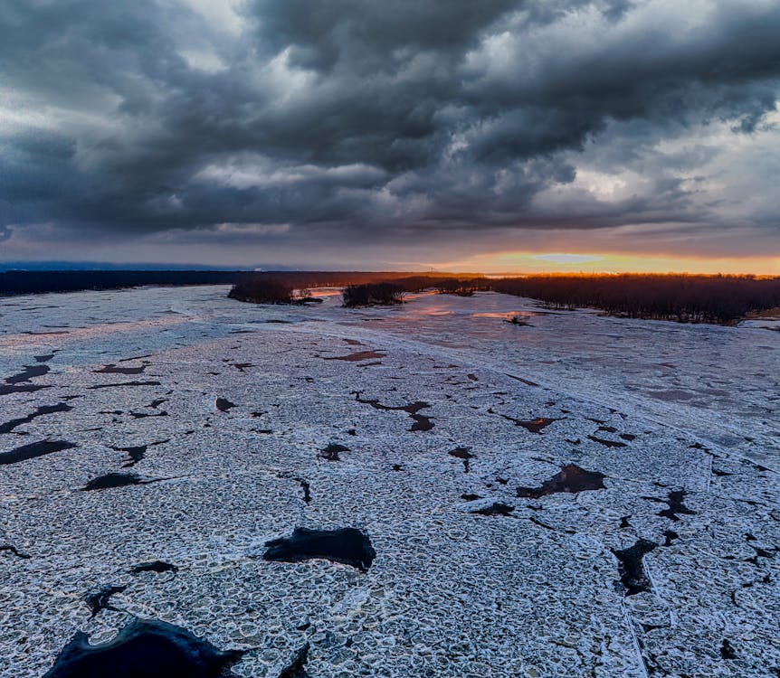 Foto d'estoc gratuïta de aigua, alba, capvespre