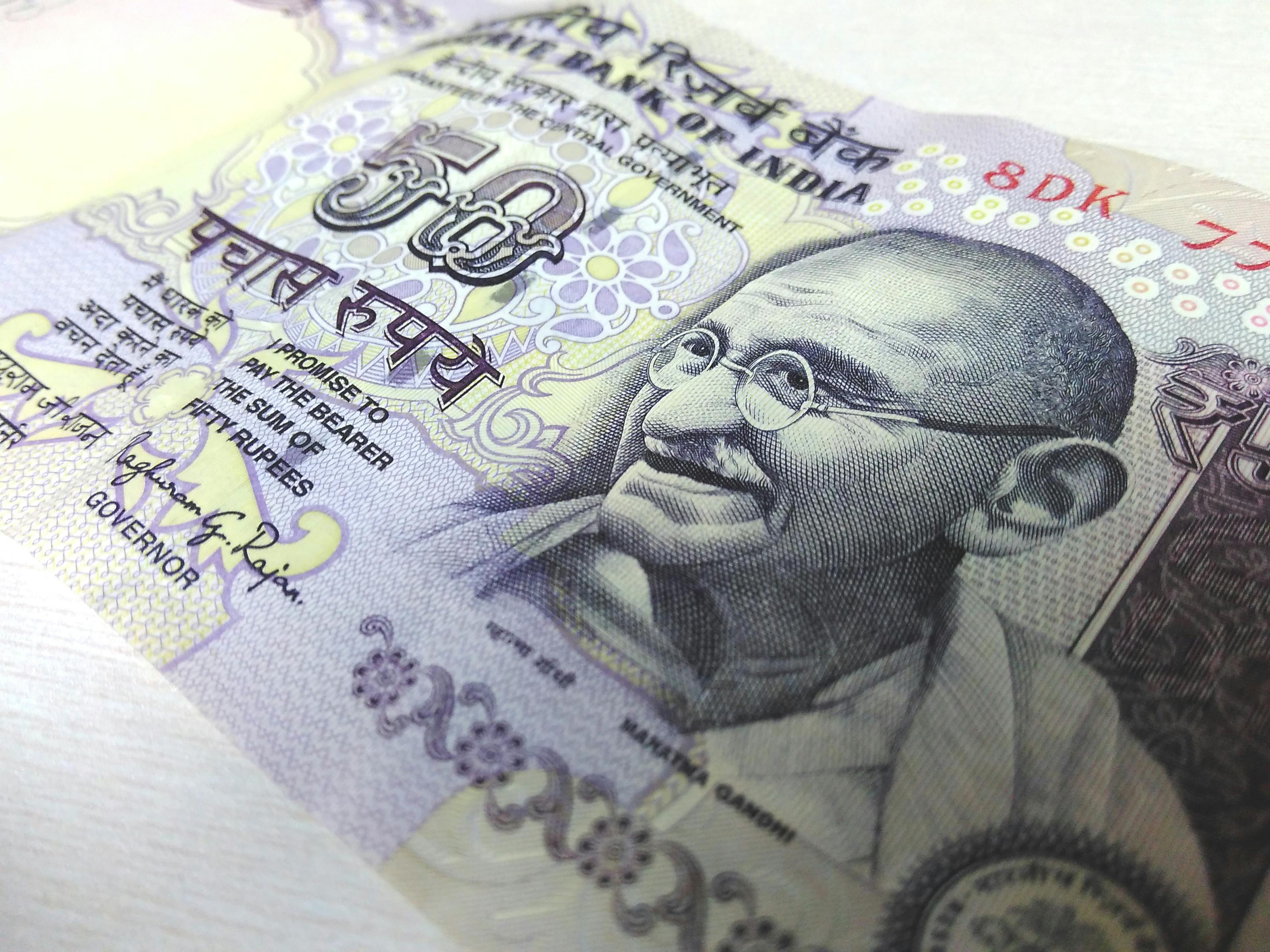 50 indian rupee banknote