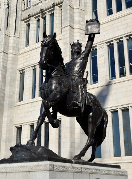 Free stock photo of Robert the Bruce, Statues King Aberdeen Scotland Buildings Granite