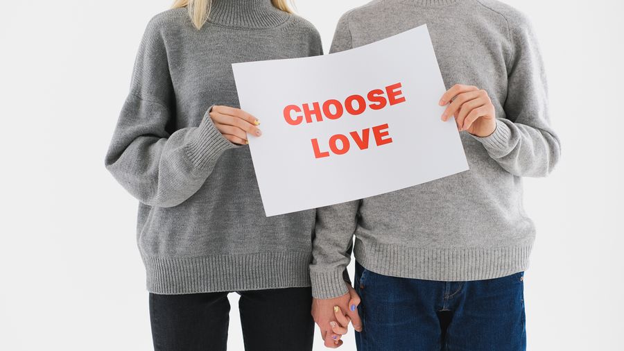 Online Dating in the UK: A Practical Guide to Choosing Well