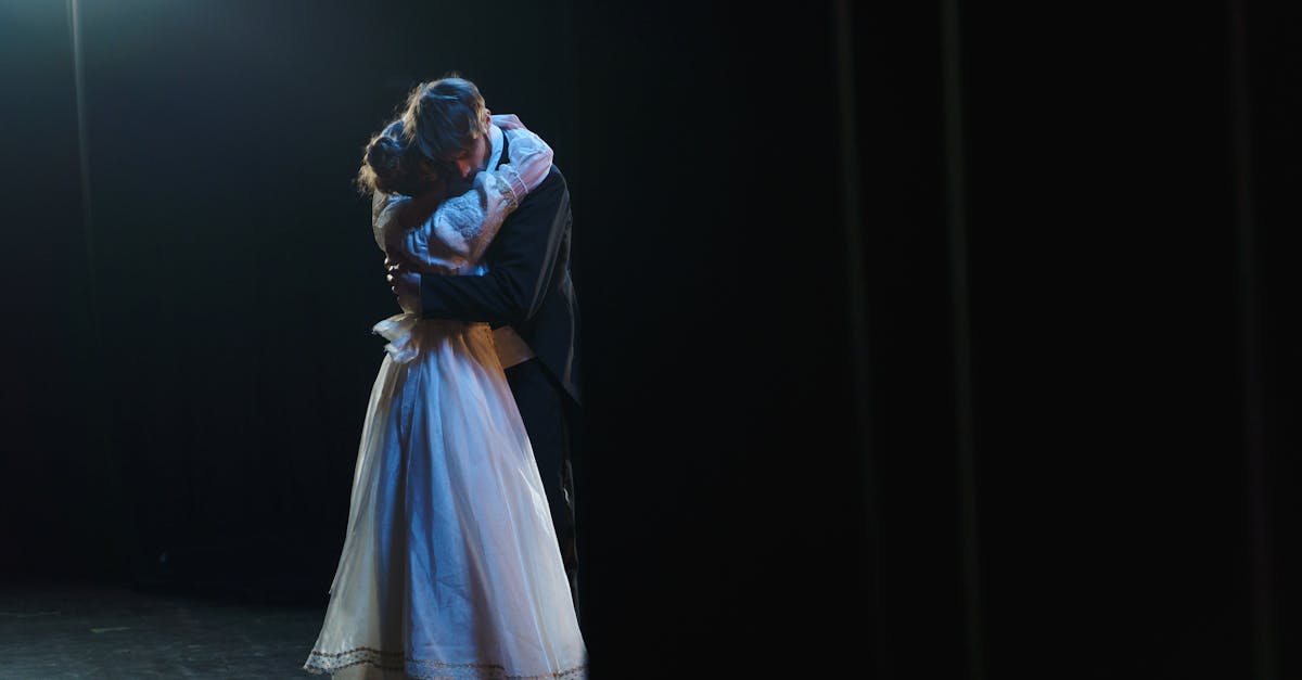 財經網美狠酸薛仕凌、阿達閃兵 王大陸功德簿再添兩樁