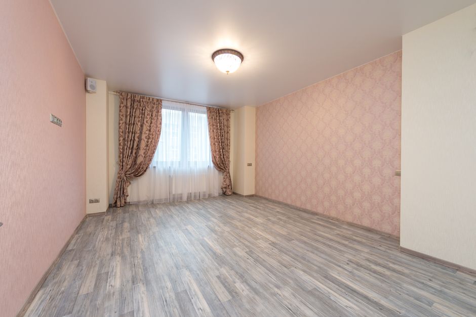 AC4 vs AC5 laminate flooring room guide Surrey homes - Engineered wood kitchen floors AC4 vs AC5 laminate flooring room guide Surrey homes - Engineered wood kitchen floors