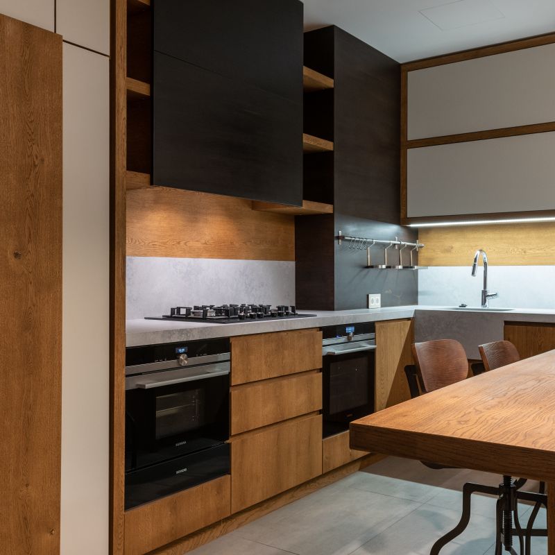 Custom-made wood kitchen