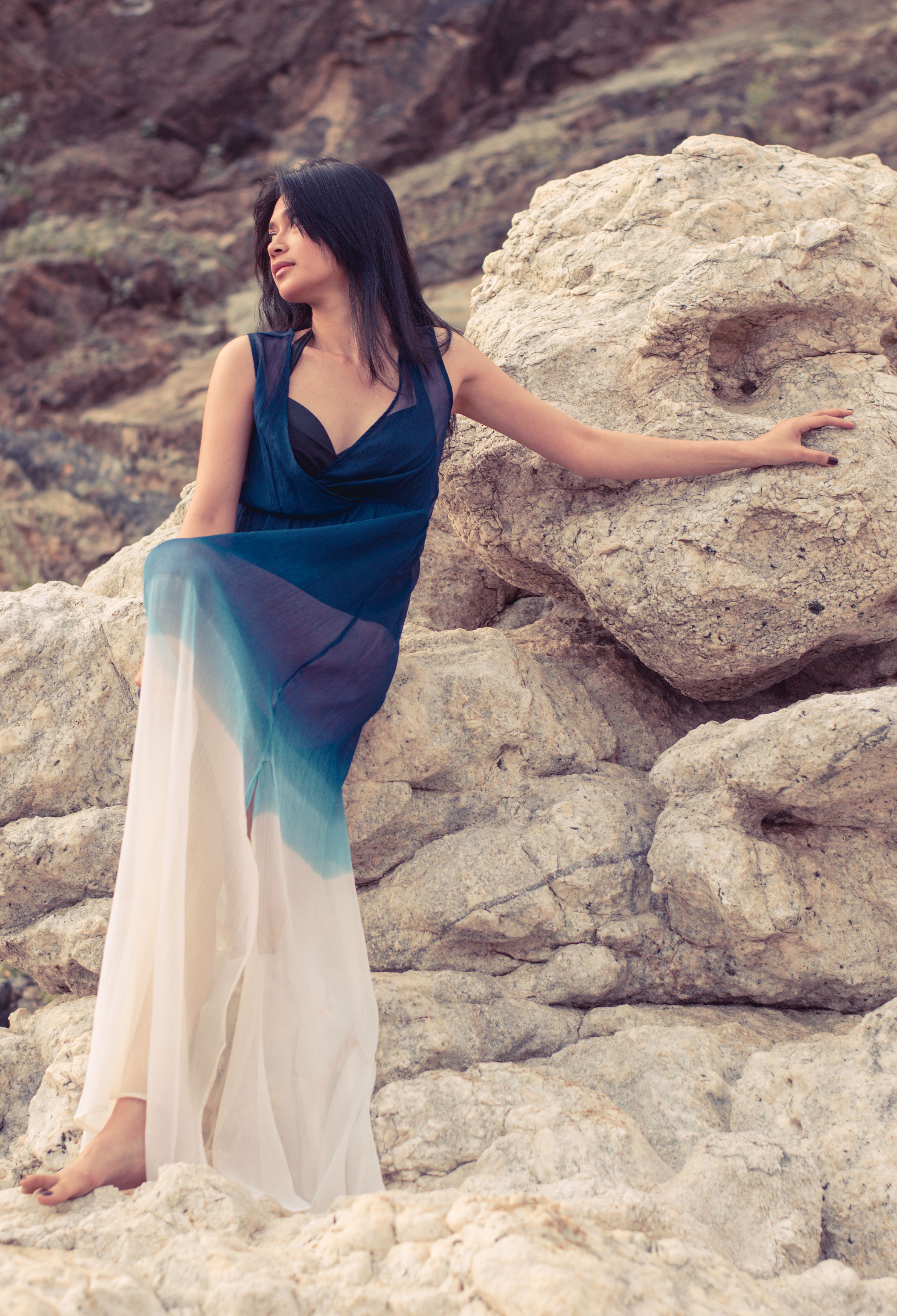 Woman Wearing Dress Standing on the Rock · Free Stock Photo