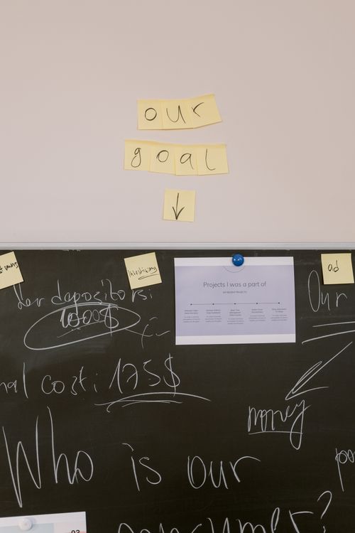 Sticky Notes on the Wall · Free Stock Photo