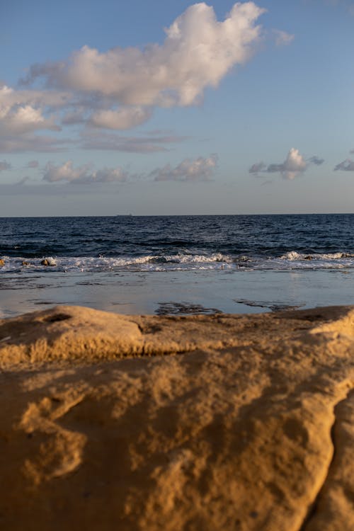 Immagine gratuita di malta, mare, mare di malta