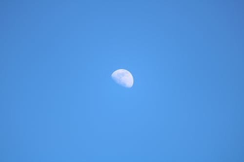 Imagine de stoc gratuită din cer albastru lunar, cer senin lunar, luna