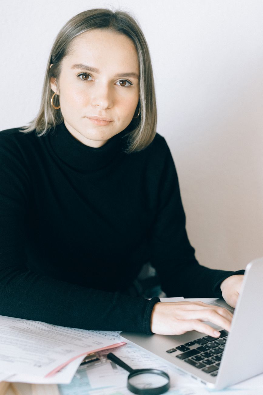 analyst portrait professional