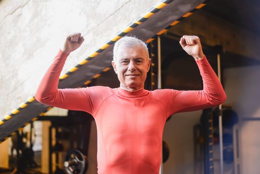 Ejercicio de fuerza después de 50