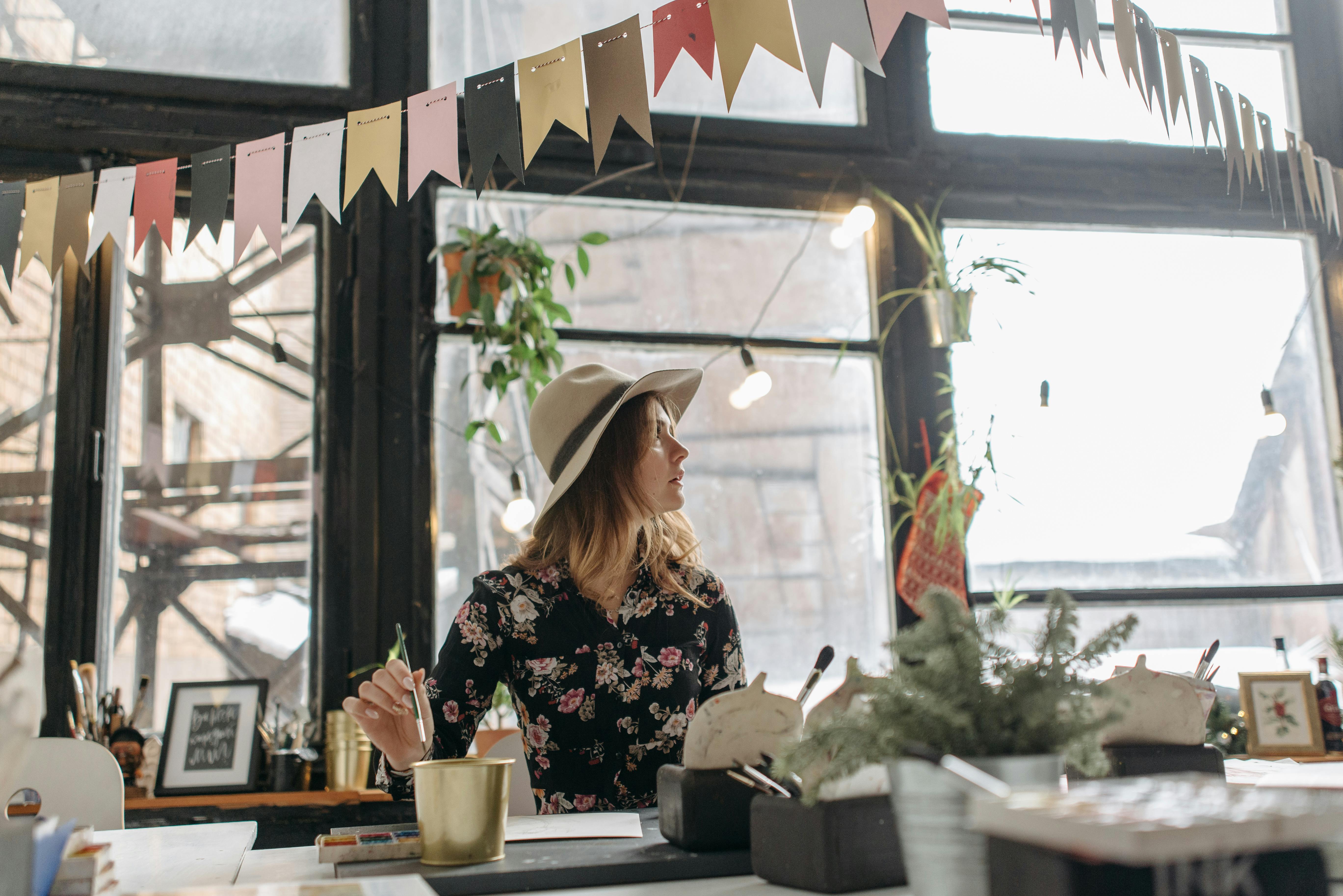 7 Creative Side Hustle Business Ideas for Gen-Z — Photo by Pavel Danilyuk on Pexels