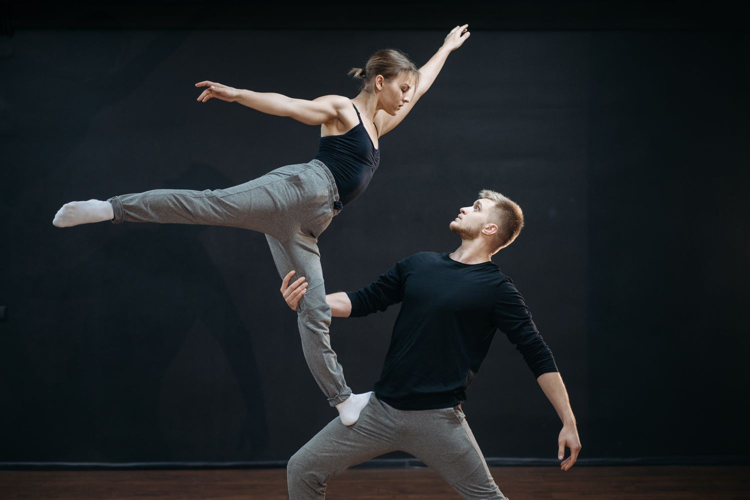 Balance Example Dance Dance Balance Photos, Download The BEST Free Dance Balance Stock Photos ...