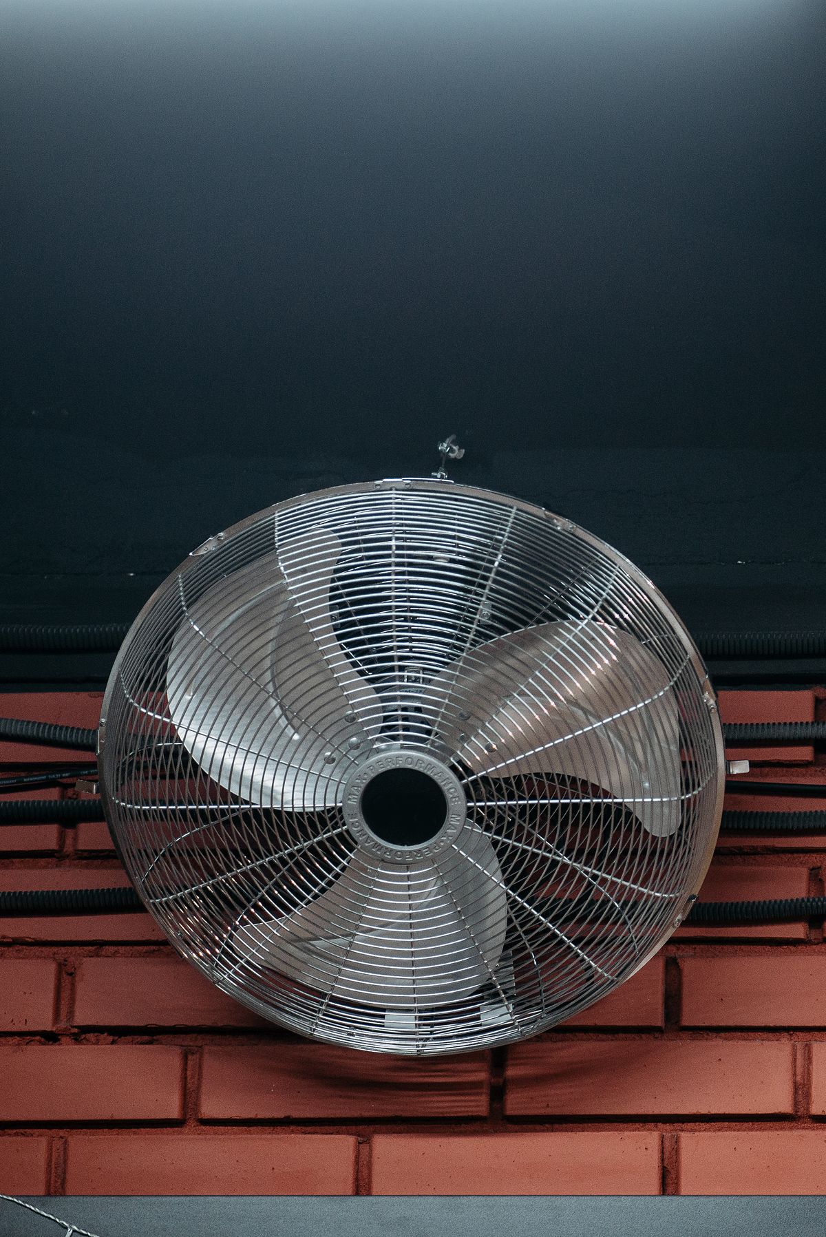 Ceiling Fan Installation: When DIY Goes Wrong (and How to Fix It)