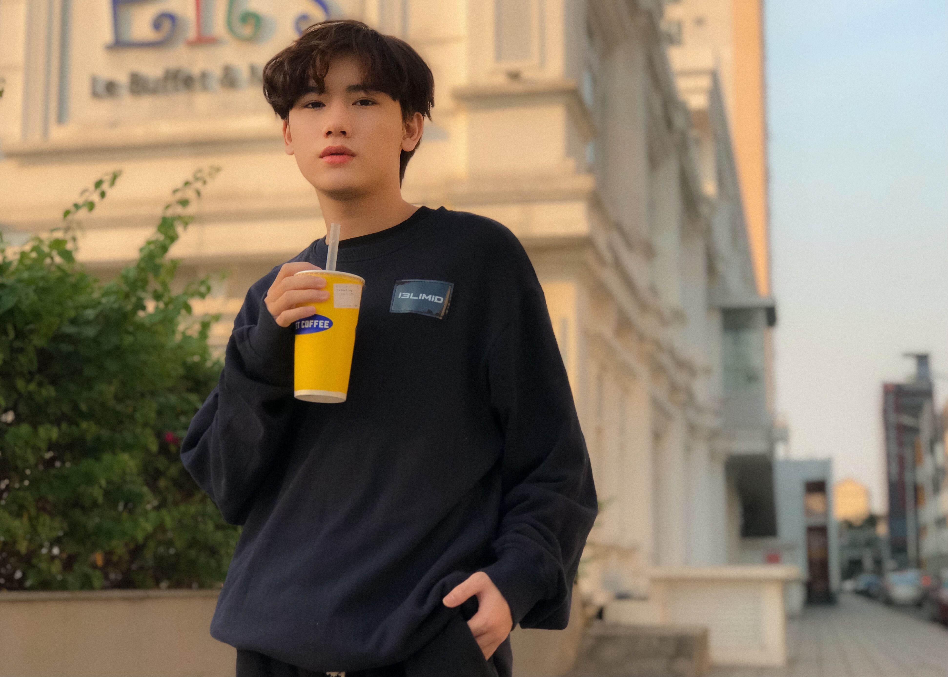 From TikTok to Stadiums: How Viral Hits Are Redefining the Music Industry This Year