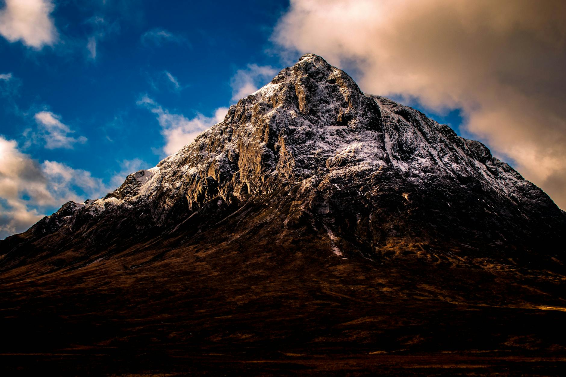 https://www.pexels.com/photo/landscape-photography-of-mountain-during-daylight-693019/