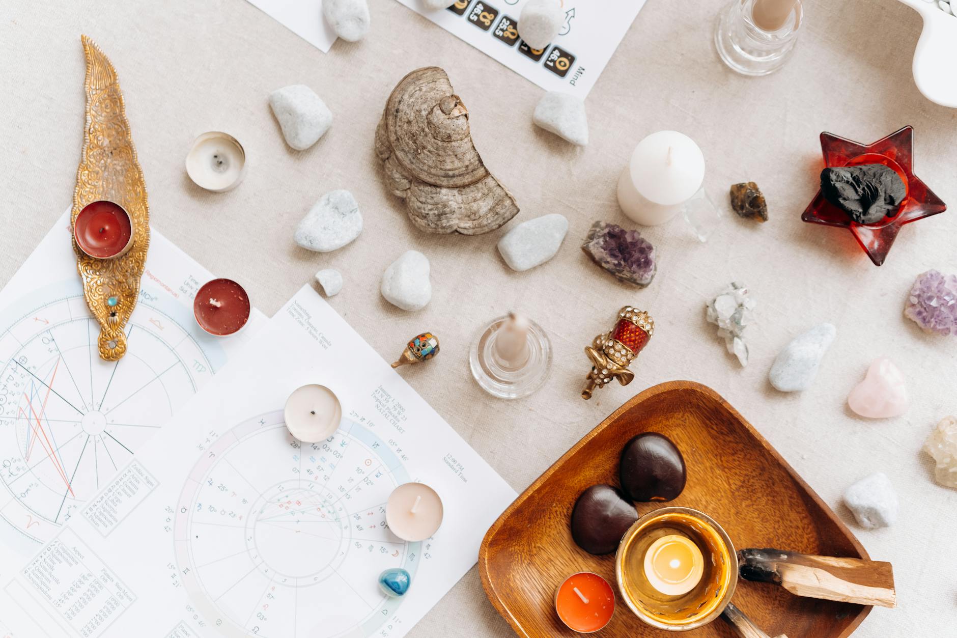 https://www.pexels.com/photo/white-and-brown-stone-on-white-printer-paper-6932084/