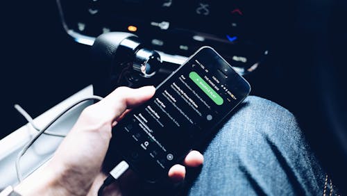 Free stock photo of apple, car, car interior