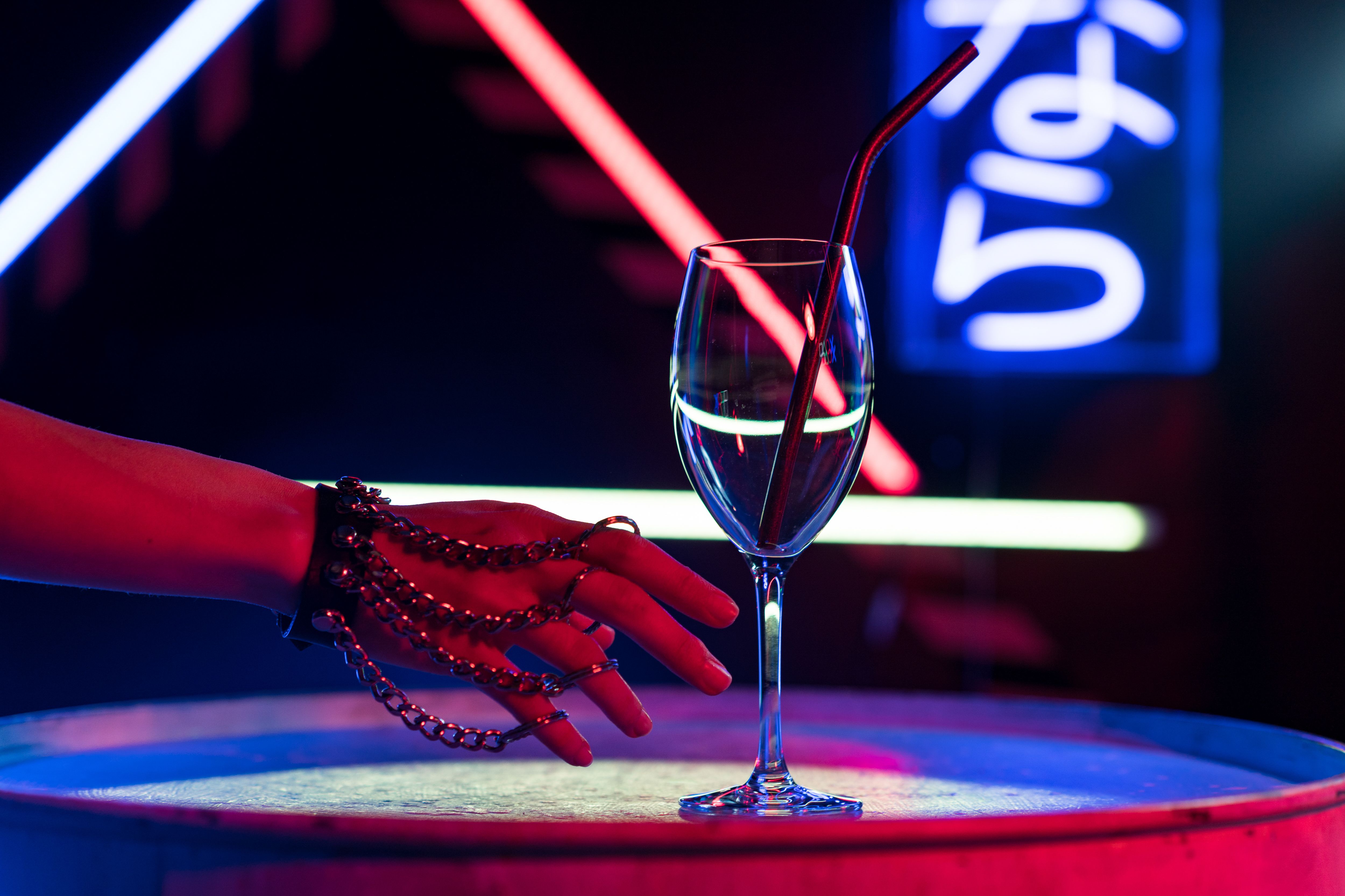Beginner's Guide to Kinky Party Etiquette: Your First Time