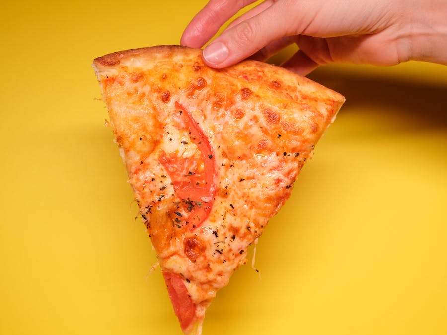 Will a slice of pizza ruin keto?