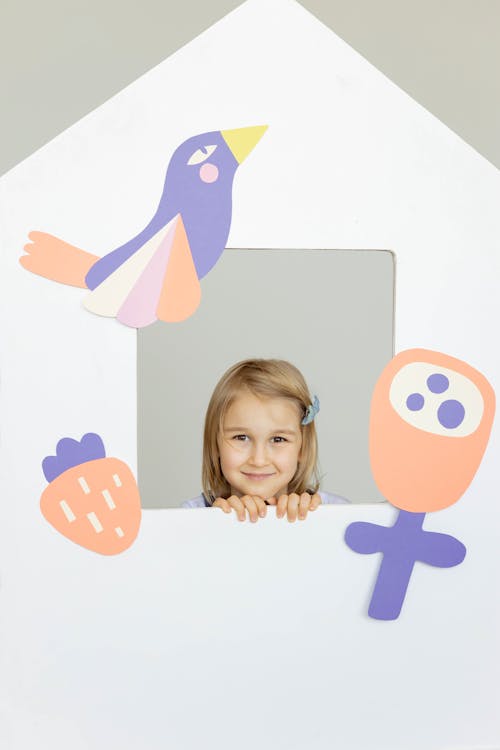 คลังภาพถ่ายฟรี ของ preschooler, กระดาษ, กล่องกระดาษ