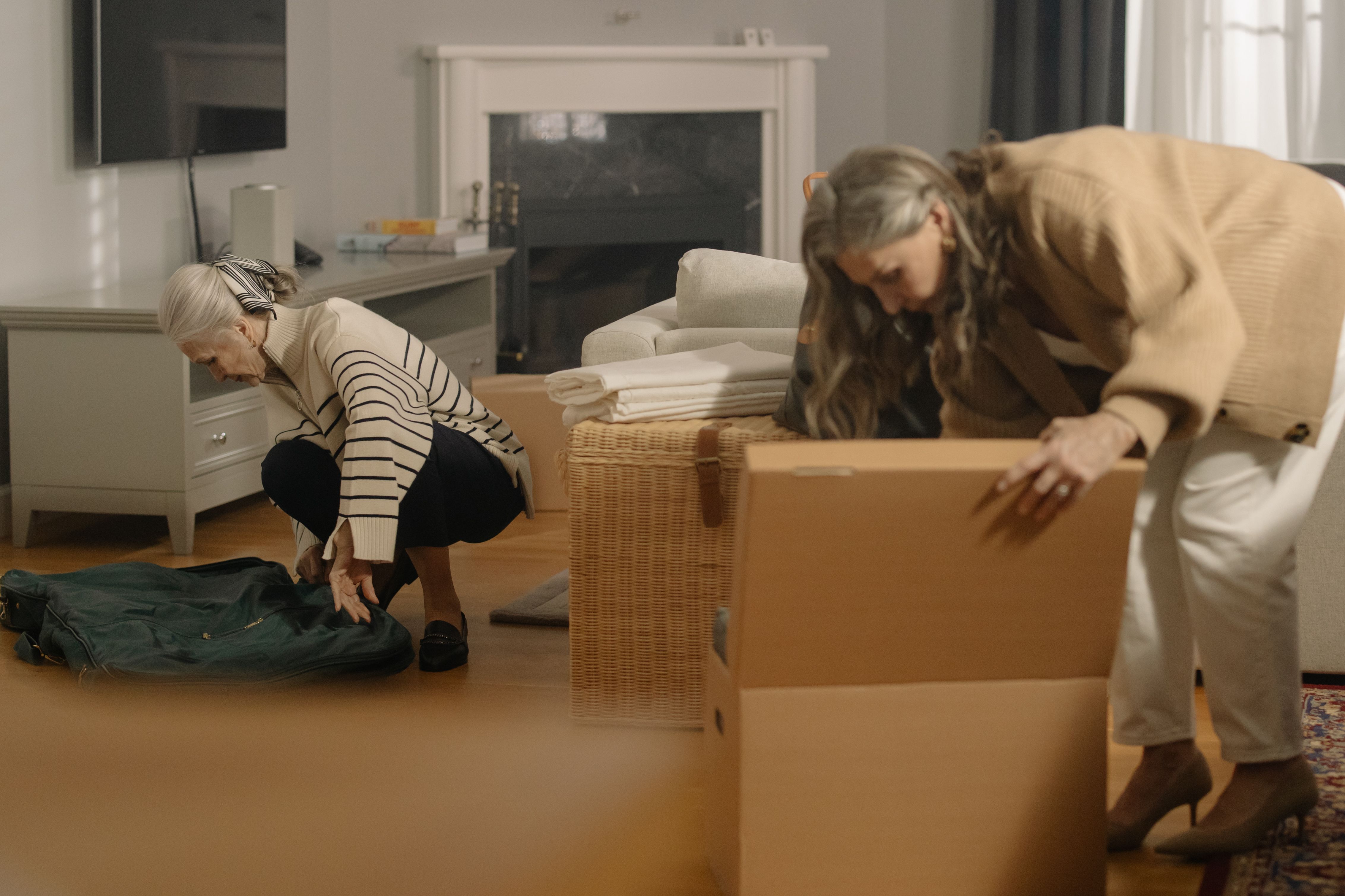 Women Packing their Things · Free Stock Photo