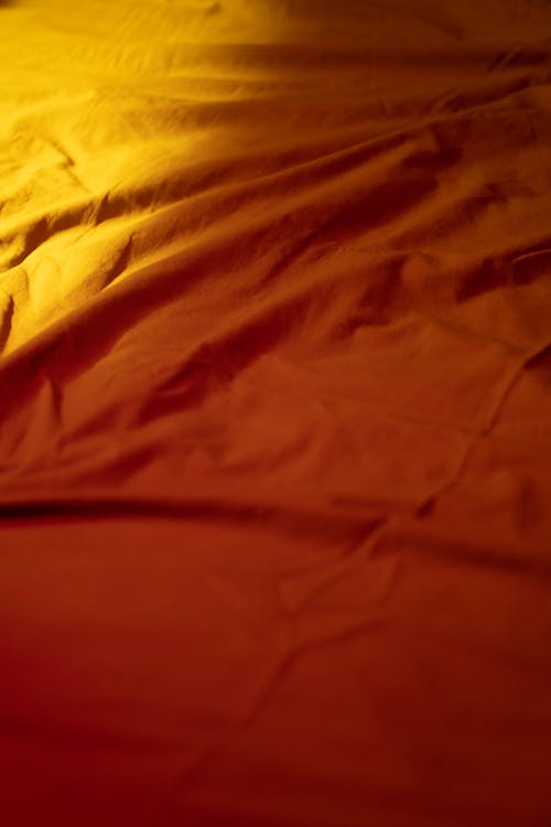 Foto profissional grátis de amarelo, coberta, cortinas