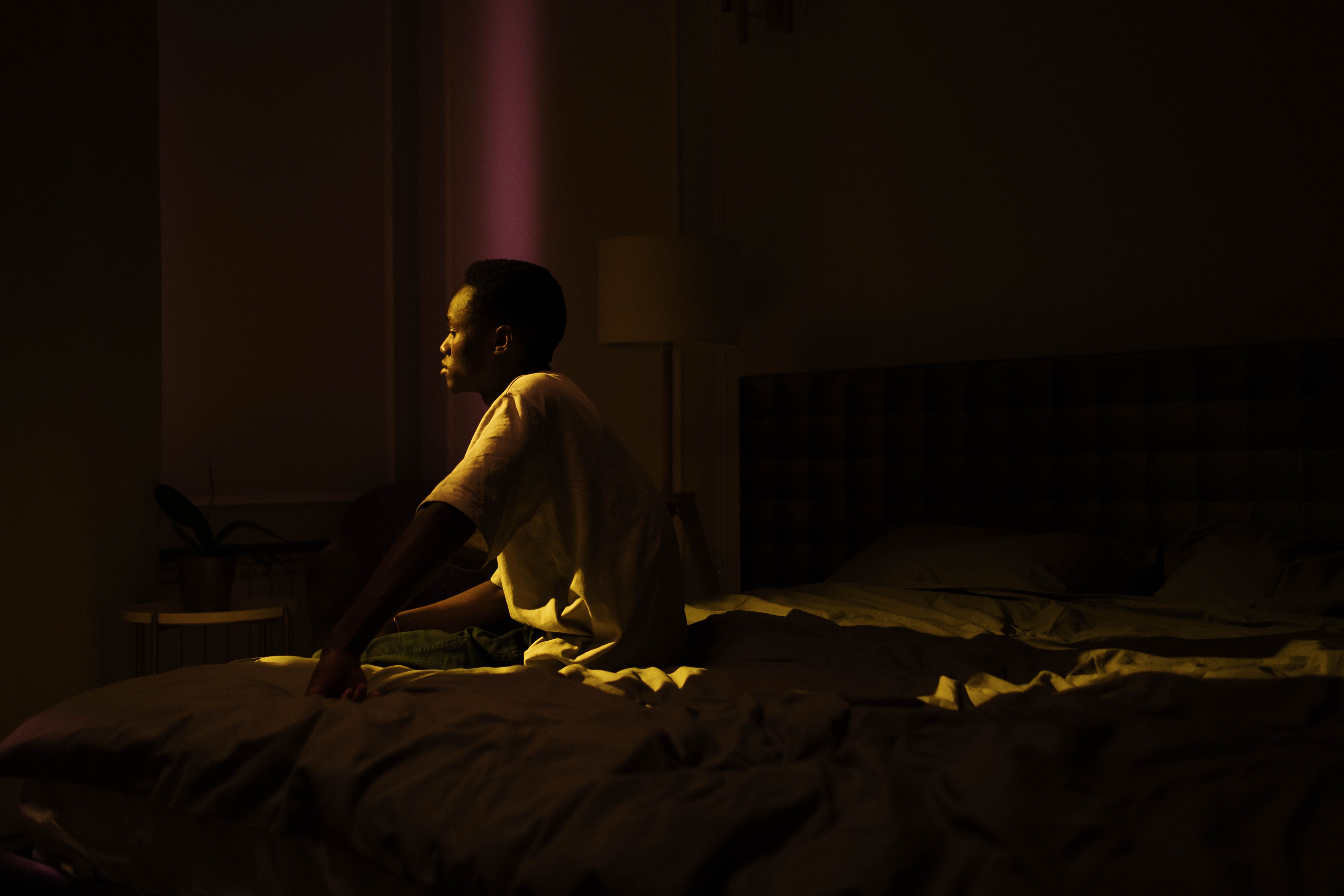 Dark Bedroom Photos, Download The BEST Free Dark Bedroom Stock Photos ...