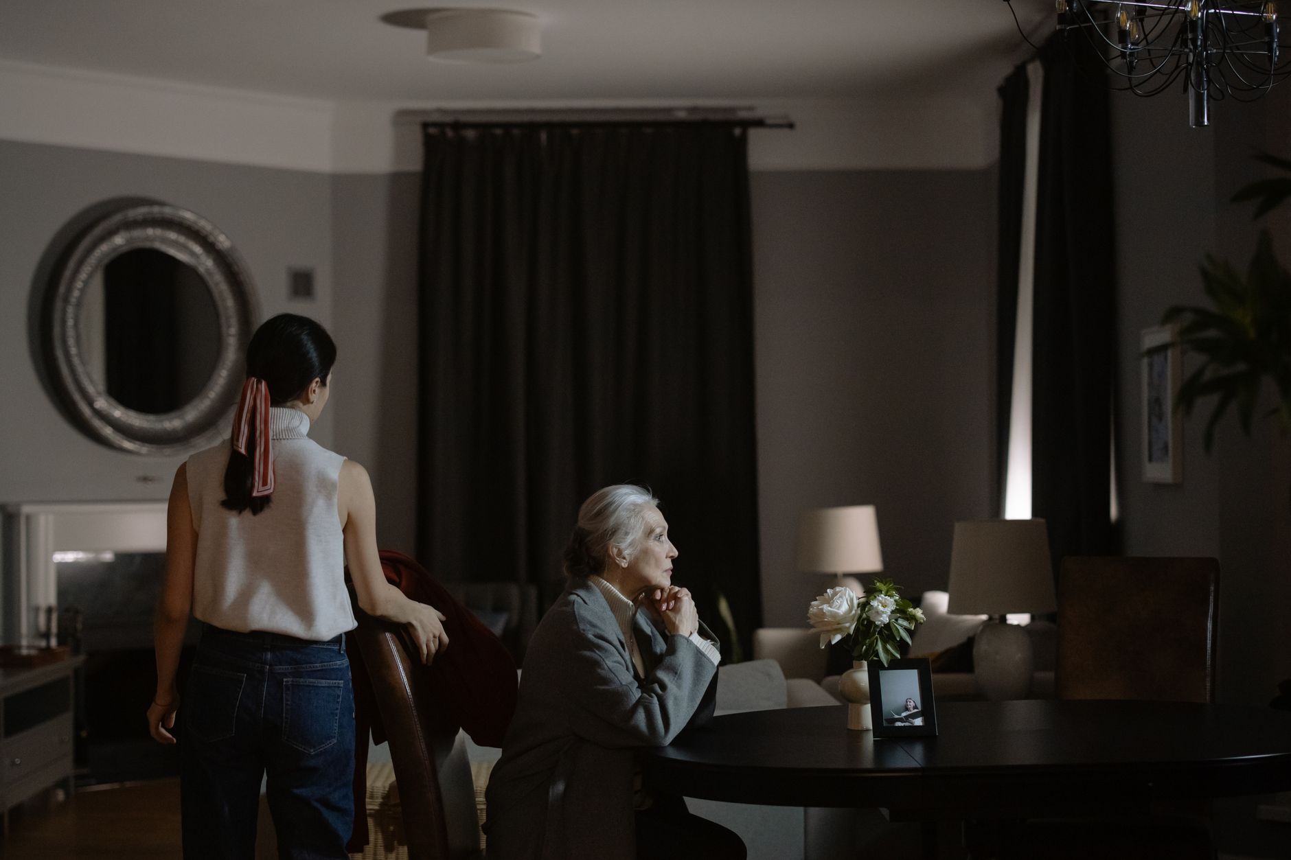 Beat the Winter Blues: Your Guide to SAD Lamps for Seasonal Affective Disorder