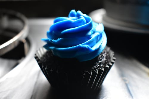 Foto d'estoc gratuïta de blau, cupcake, cupcakes de xocolata