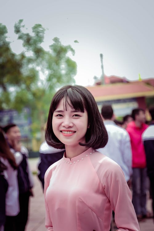 Безкоштовне стокове фото на тему «азіатська жінка, вираз обличчя, впритул»