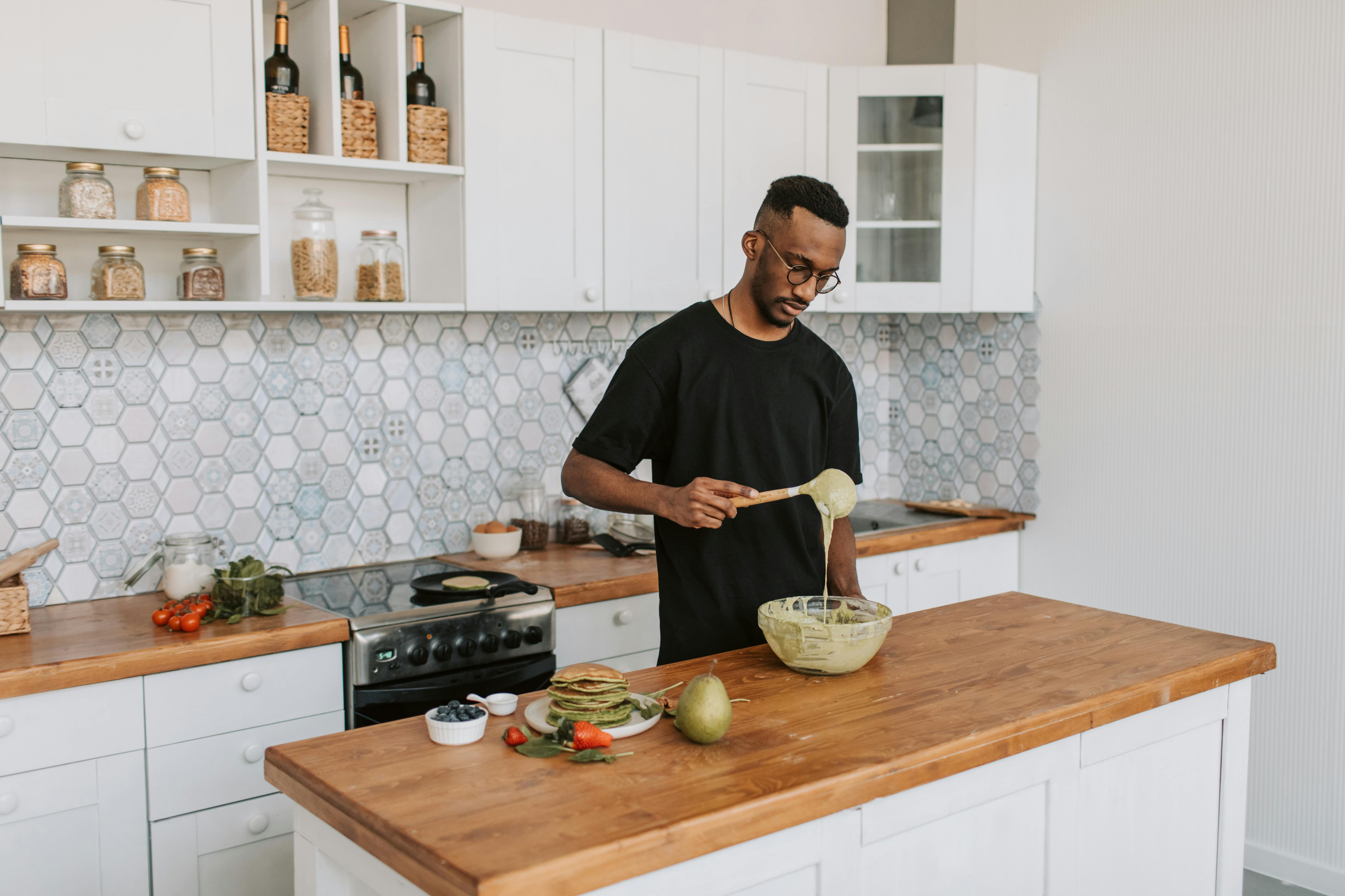 Home cooking: Michigan influencer releases new cookbook — Photo by Vlada Karpovich on Pexels