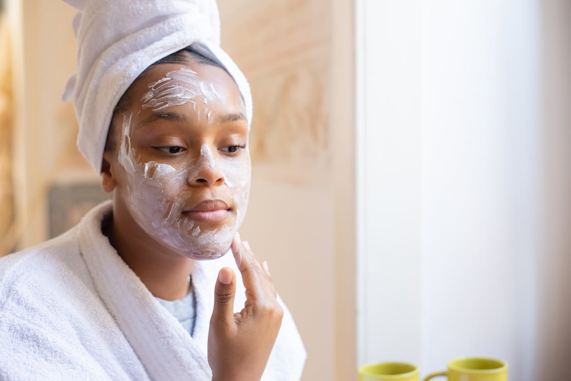 Layering your Moisturizers for better results on Black Skin 