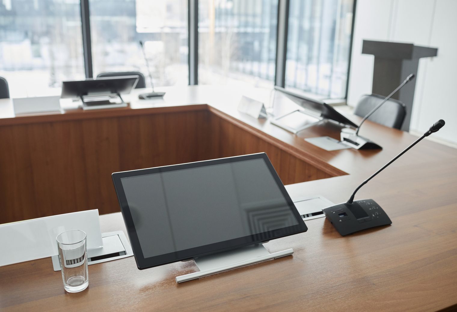 Llwyngwril — office relocation team moving desks and equipment
