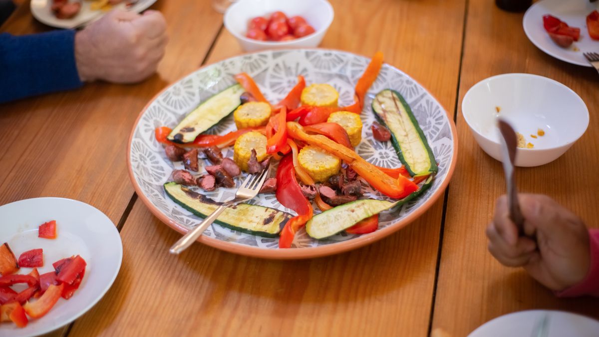 Préparer des repas conviviaux et sains - illustration