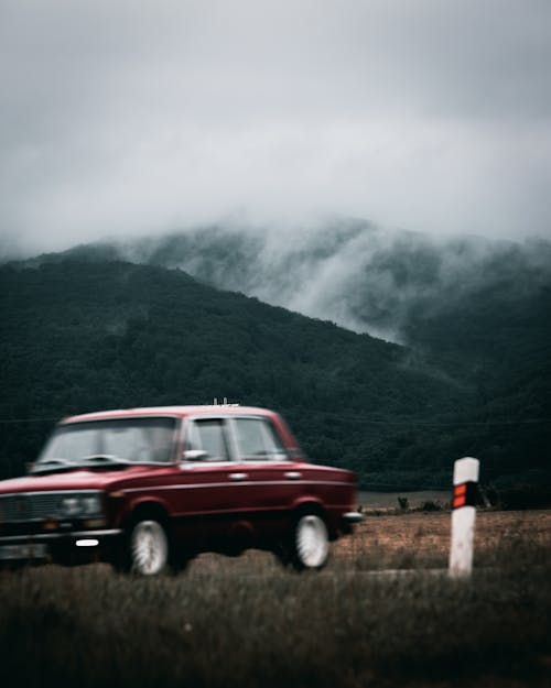 araba, automobil, dağlar içeren Ücretsiz stok fotoğraf