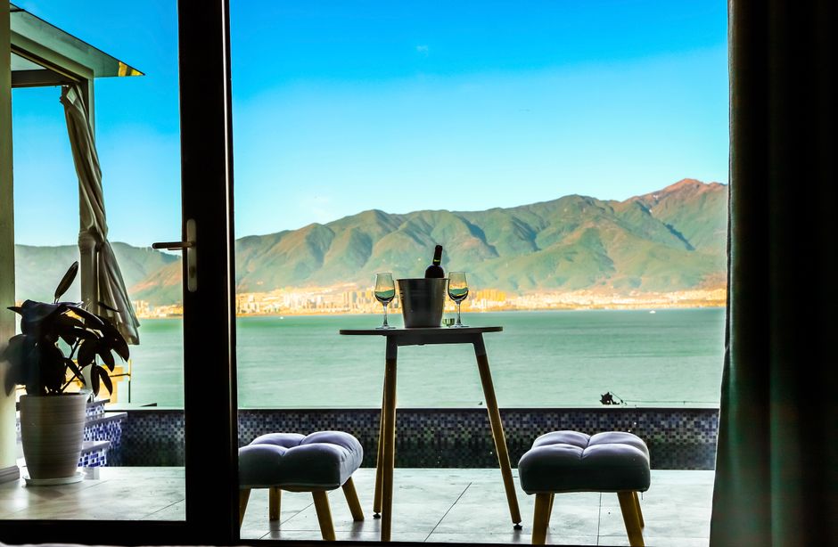 Designing the Perfect Honeymoon