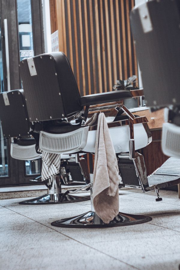 Modern barber chair
