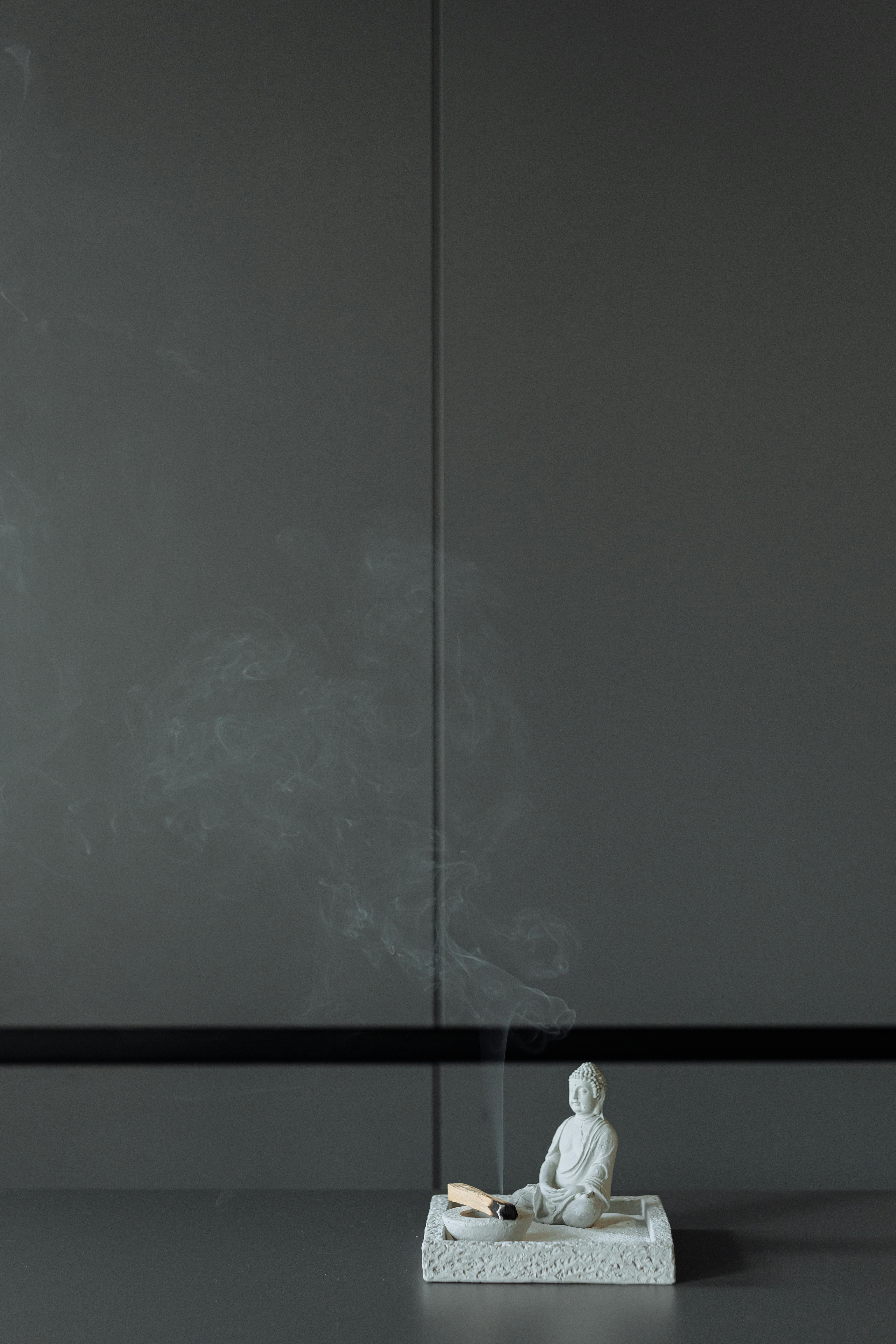 Can you smoke at F1?