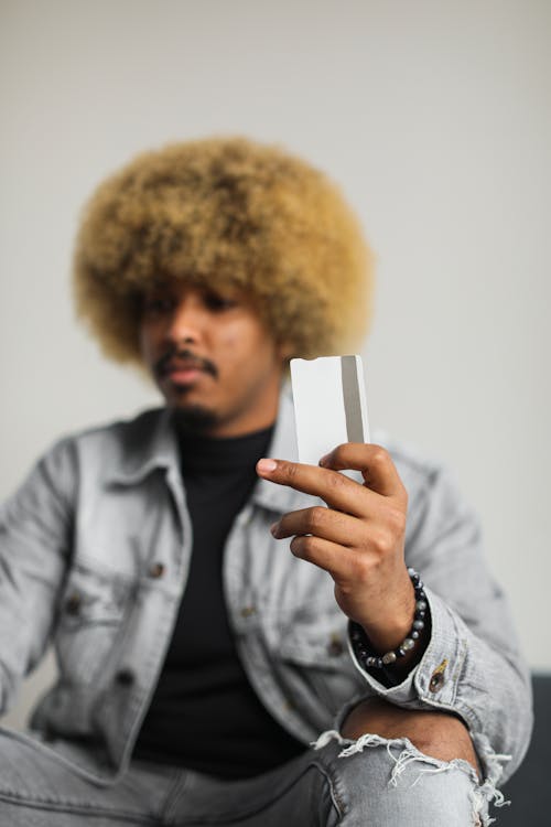 Foto profissional grátis de afro, afro-americano, cartão de crédito