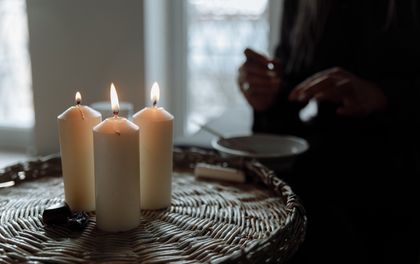 Meditation candles for gentle guided meditation