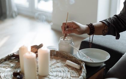 Spice remedy and mindful wellness ritual