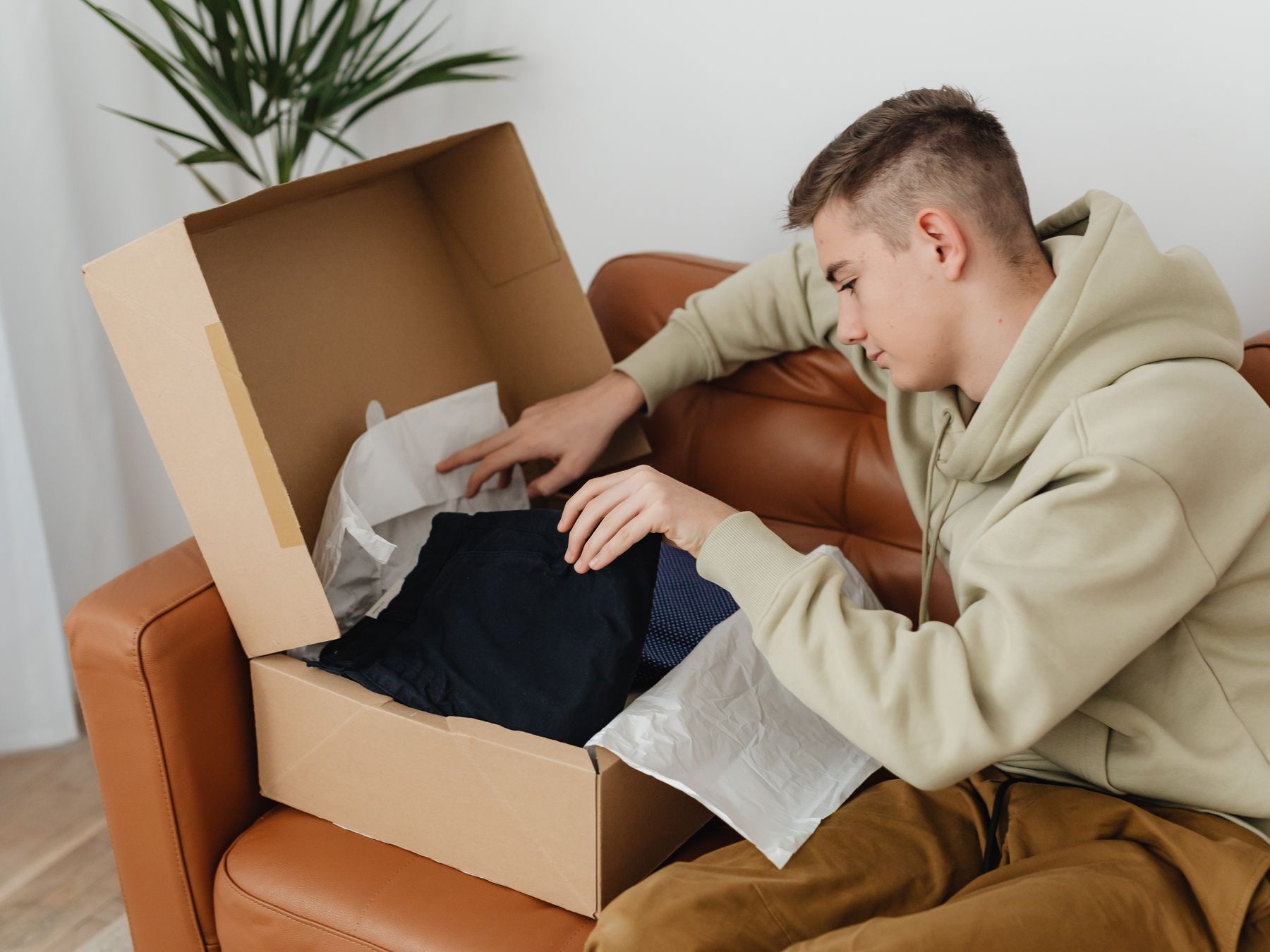 Queen's Park — professional packers wrapping and boxing belongings